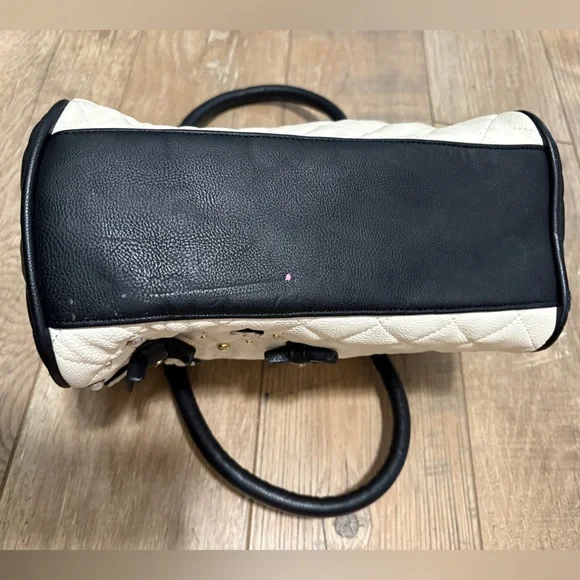 Betsey Johnson White and Black Quilted Satchel - Picture 7 of 7